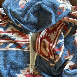 Aztec Patterned Hoodie with Zipper